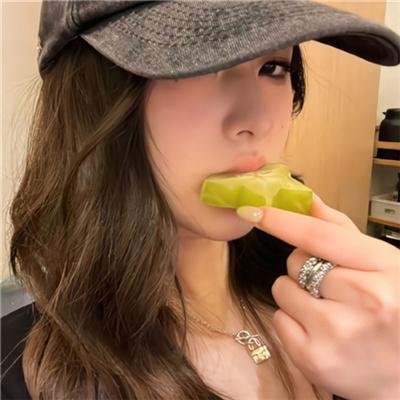 你猜我是不是英雄！